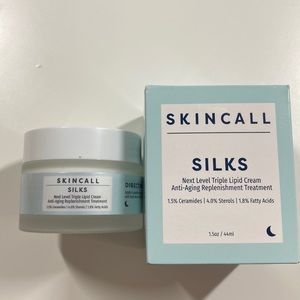Skincall silks triple lipid cream